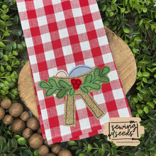 Load image into Gallery viewer, Christmas Baby Jesus Manger with Leaves and Berries Applique SS - Sewing Seeds