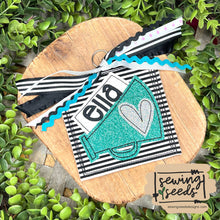 Load image into Gallery viewer, Cheer BAG TAG SS - Sewing Seeds