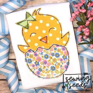 Easter Chick with Bow Applique SS - Sewing Seeds