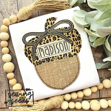 Fall Acorn with Bow Applique SS - Sewing Seeds
