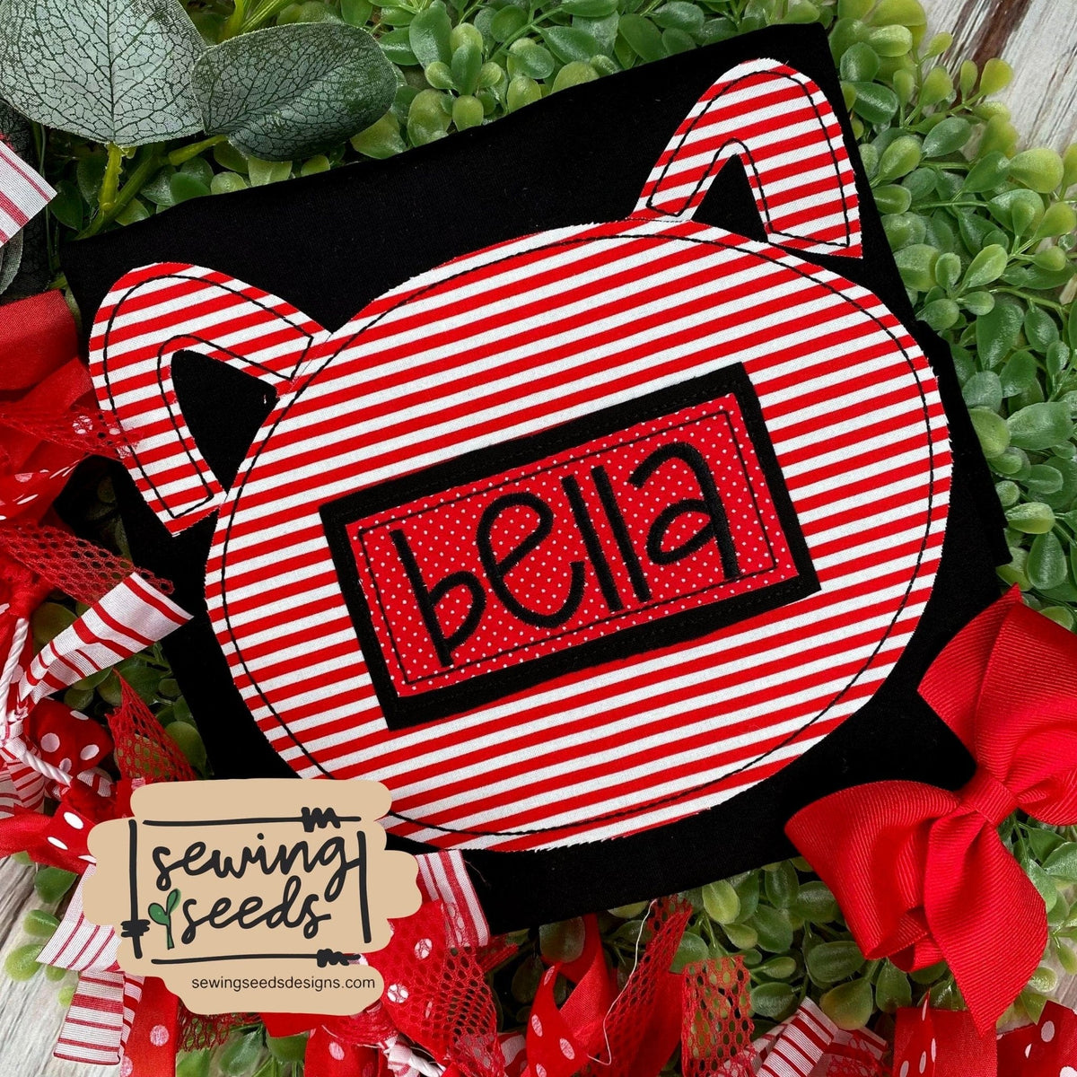Turning Red Applique SS – Sewing Seeds